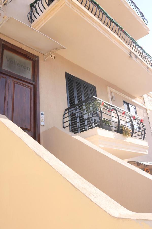 Velleran Accomodation Tarxien Exteriér fotografie